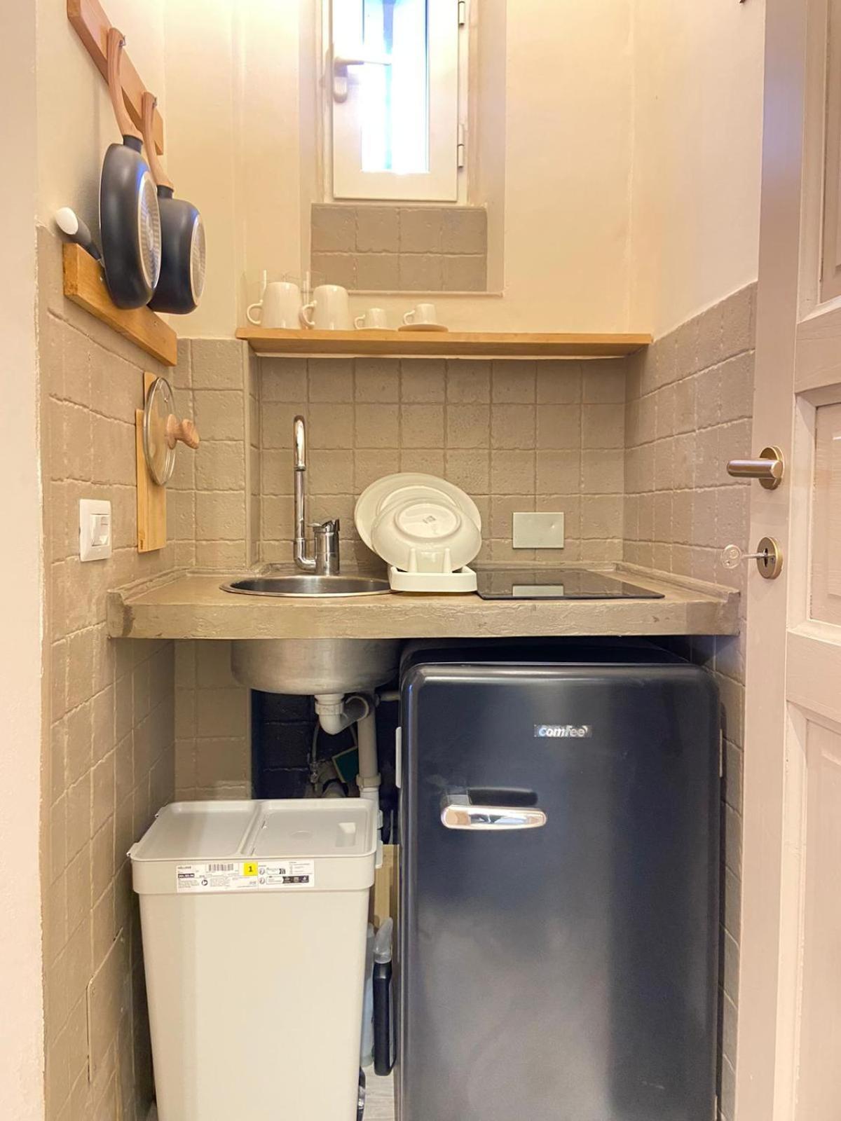 Tiziano'S House San Pietro Station Apartment Рим Екстериор снимка