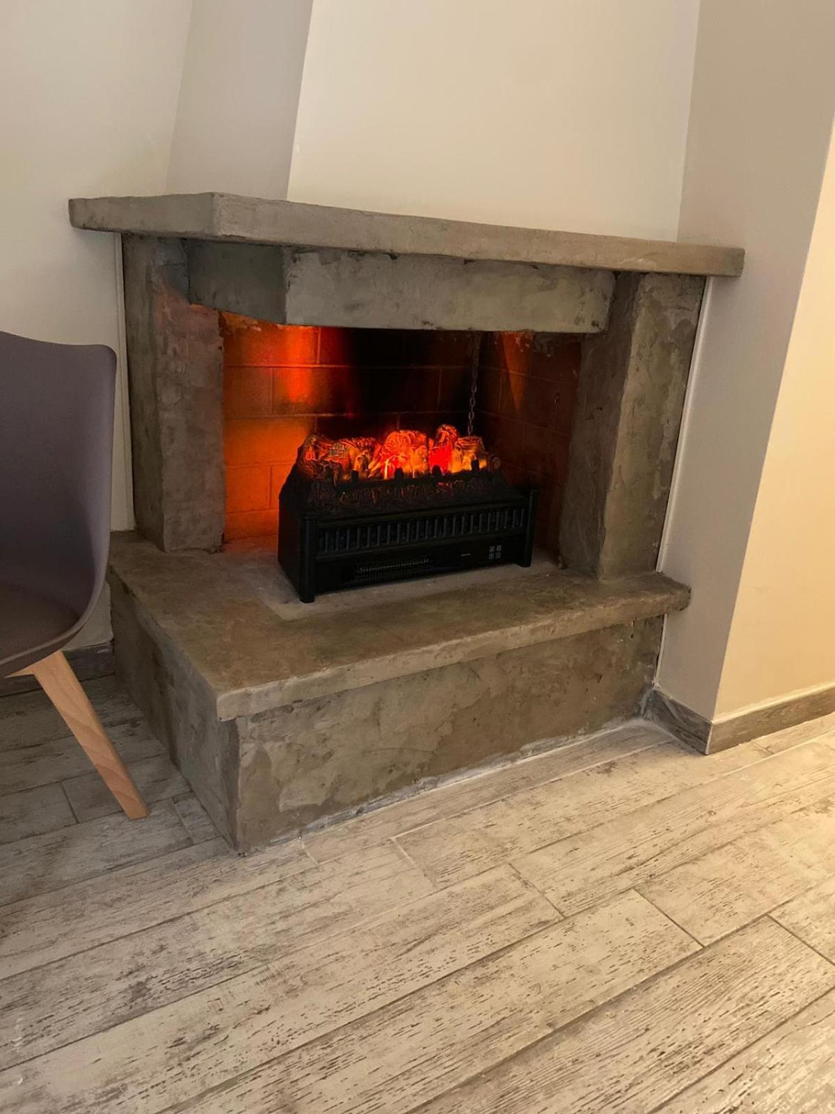 Tiziano'S House San Pietro Station Apartment Рим Екстериор снимка